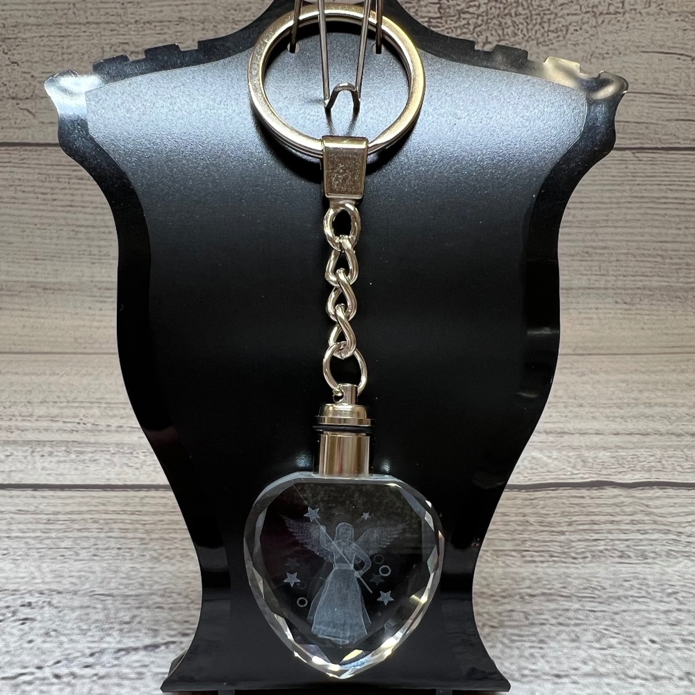 CRYSTAL LED HEART KEYCHAIN (016)